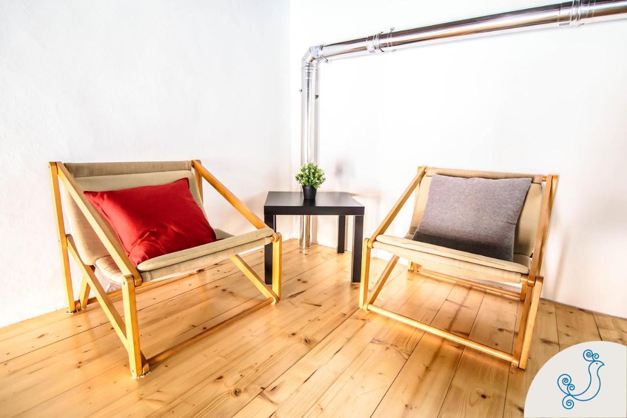 Scuderie Reali - Loft In Castello, Old Town Apartment