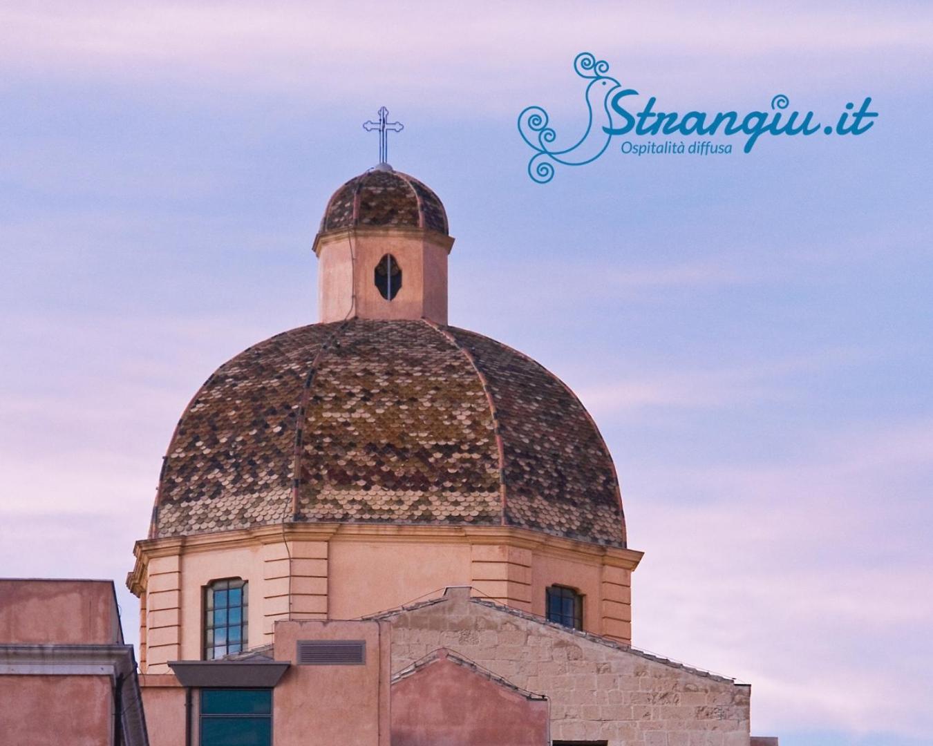 Apartment Scuderie Reali - Loft In Castello, Old Town